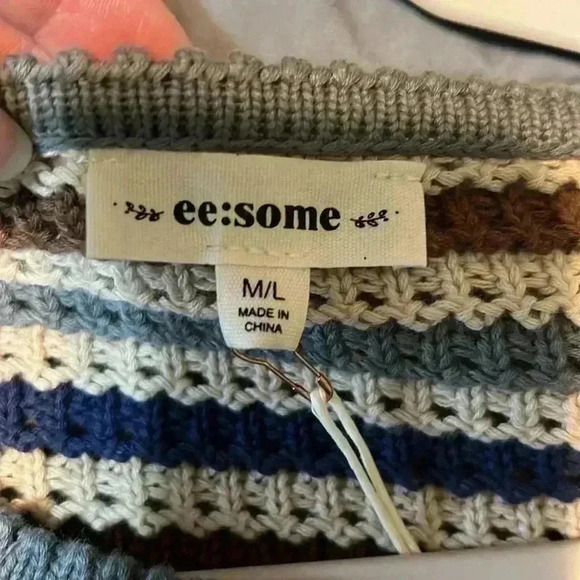 NWT ee:some sweater - Picture 4 of 5